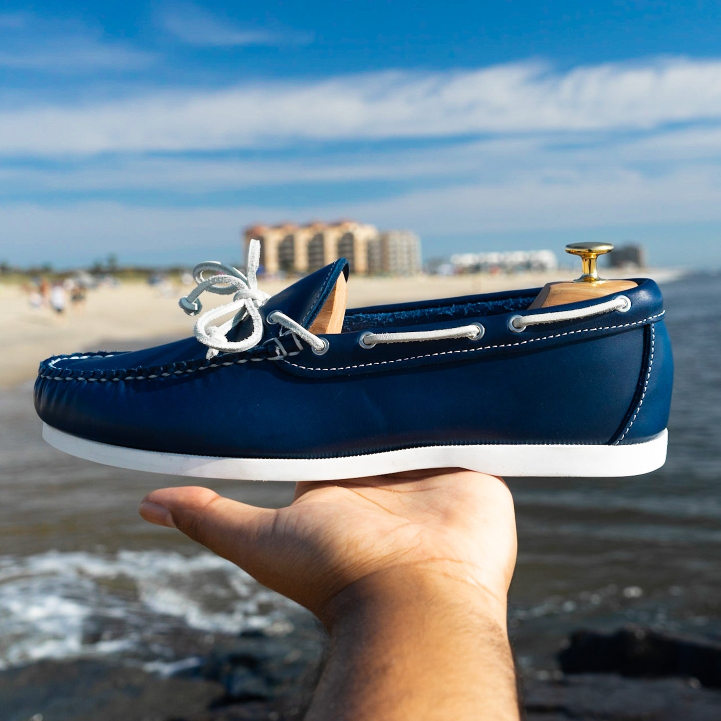 Mocasín Dexter USA - Cuero engrasado azul marino - Suela de barco blanca 